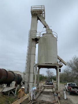 40 Ton Silo and Barber Green Bucket Elevator (1 of 4)