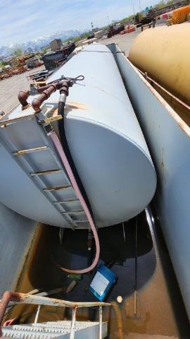 10,000 Gallon Self Contained Fuel Tank (4 of 5)