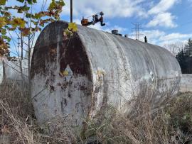 10,000 Gallon fuel Tank (2 of 9)